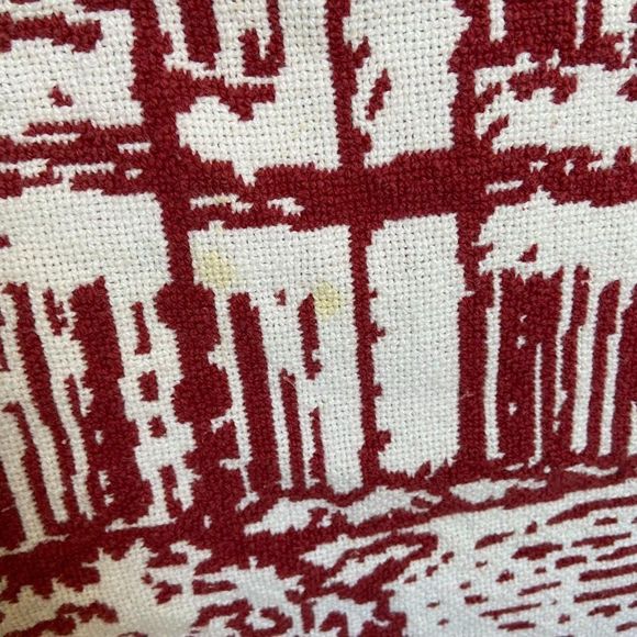 CHATEAU STE MICHELLE Winery Large Tapestry Red and White 68" x 48" - Picture 4 of 7